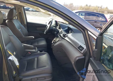 2014 Honda Odyssey Touring/Touring Elite from USA, damaged, VIN 5FNRL5H9XEB087655